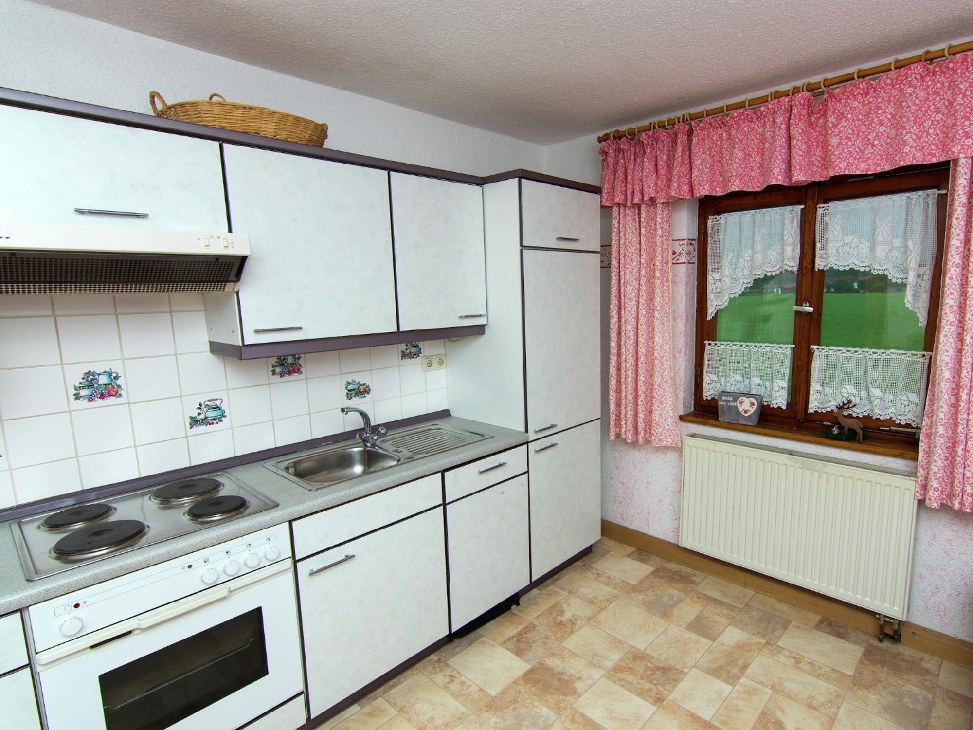 Alluring Holiday Home In Ubersee With Whirlpool ภายนอก รูปภาพ