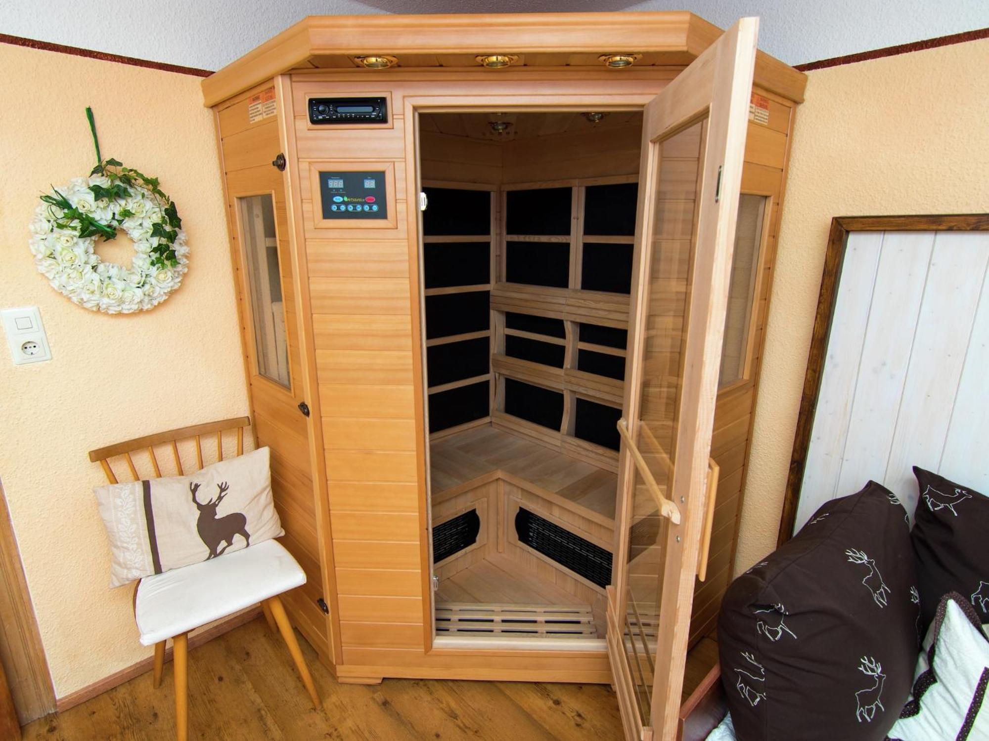 Alluring Holiday Home In Ubersee With Whirlpool ภายนอก รูปภาพ