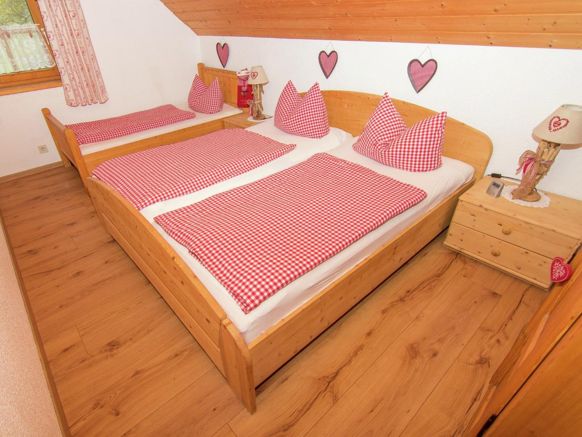 Alluring Holiday Home In Ubersee With Whirlpool ภายนอก รูปภาพ