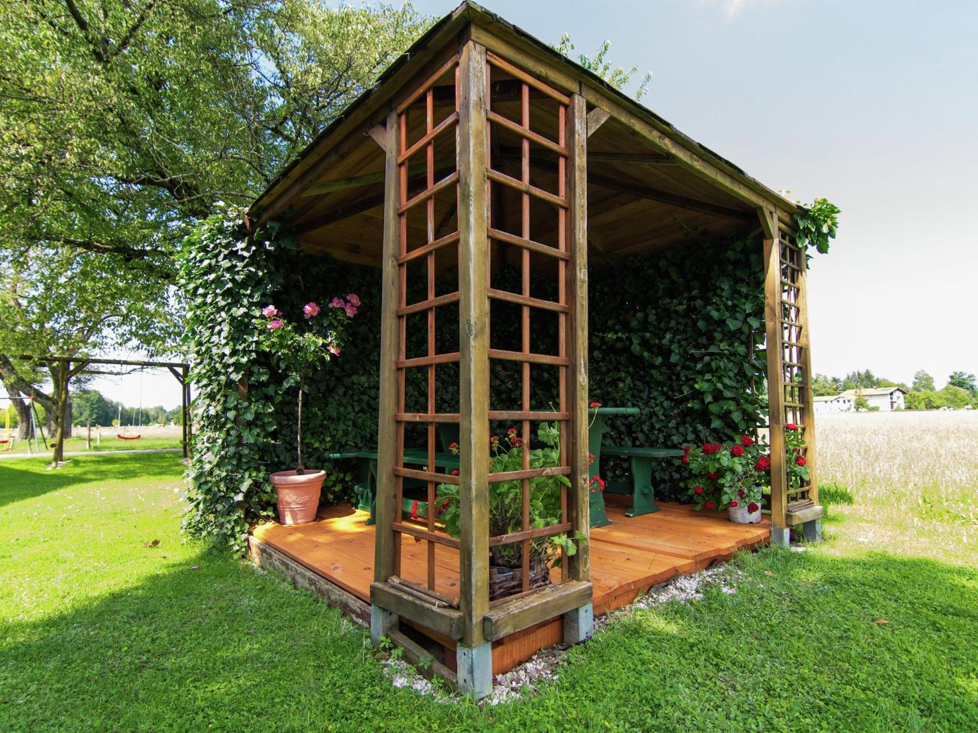 Alluring Holiday Home In Ubersee With Whirlpool ภายนอก รูปภาพ