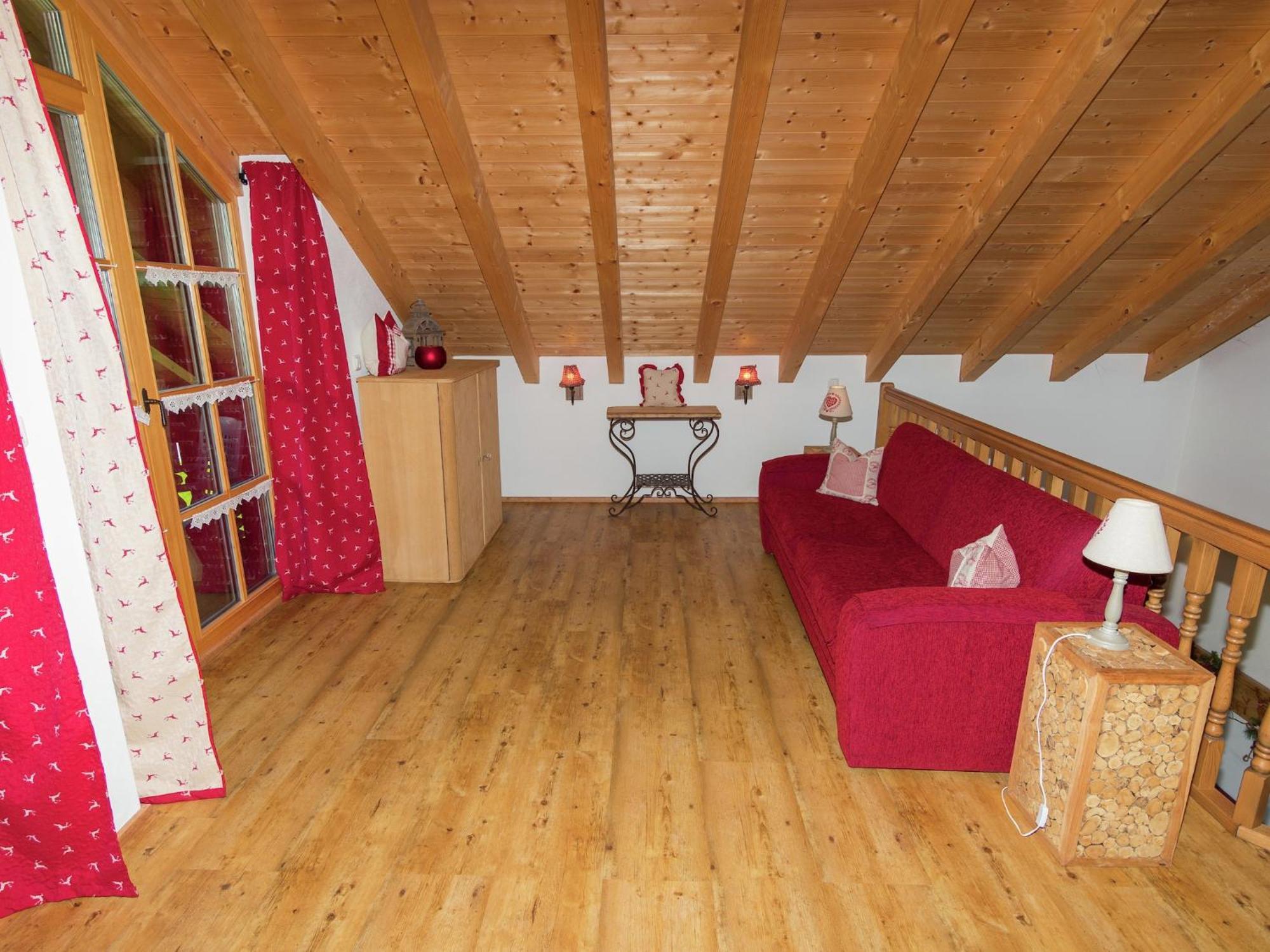 Alluring Holiday Home In Ubersee With Whirlpool ภายนอก รูปภาพ