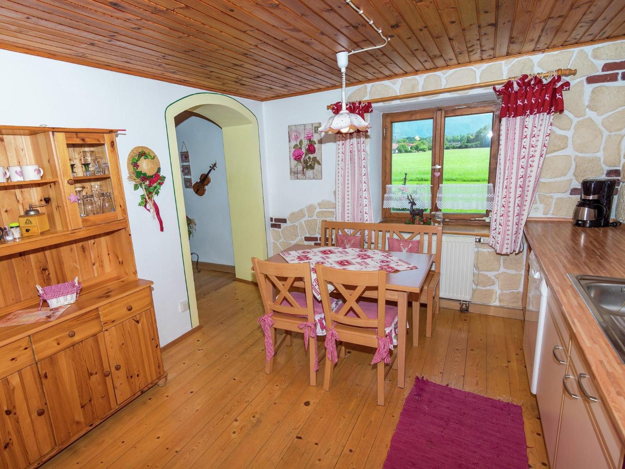 Alluring Holiday Home In Ubersee With Whirlpool ภายนอก รูปภาพ