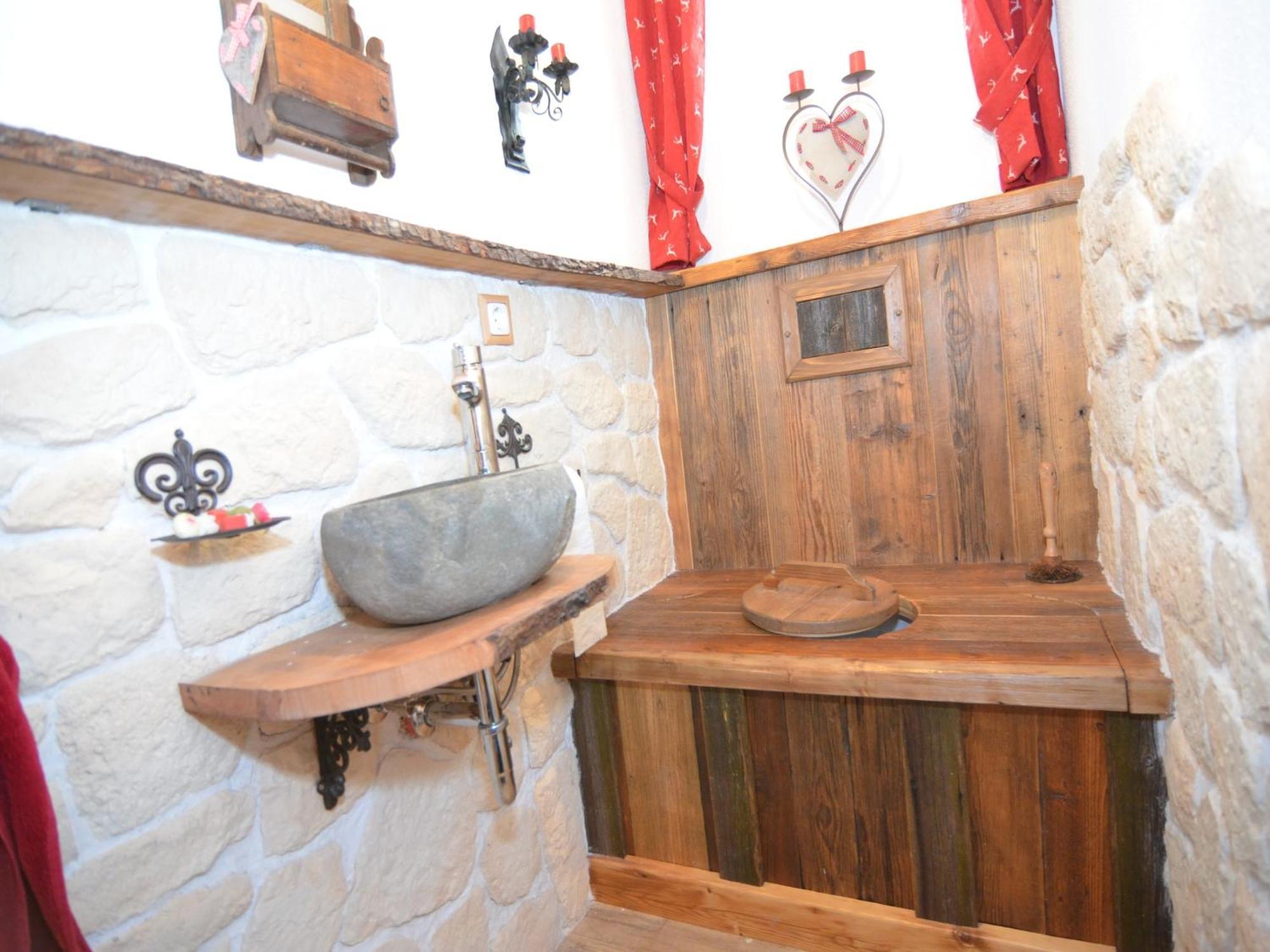 Alluring Holiday Home In Ubersee With Whirlpool ภายนอก รูปภาพ