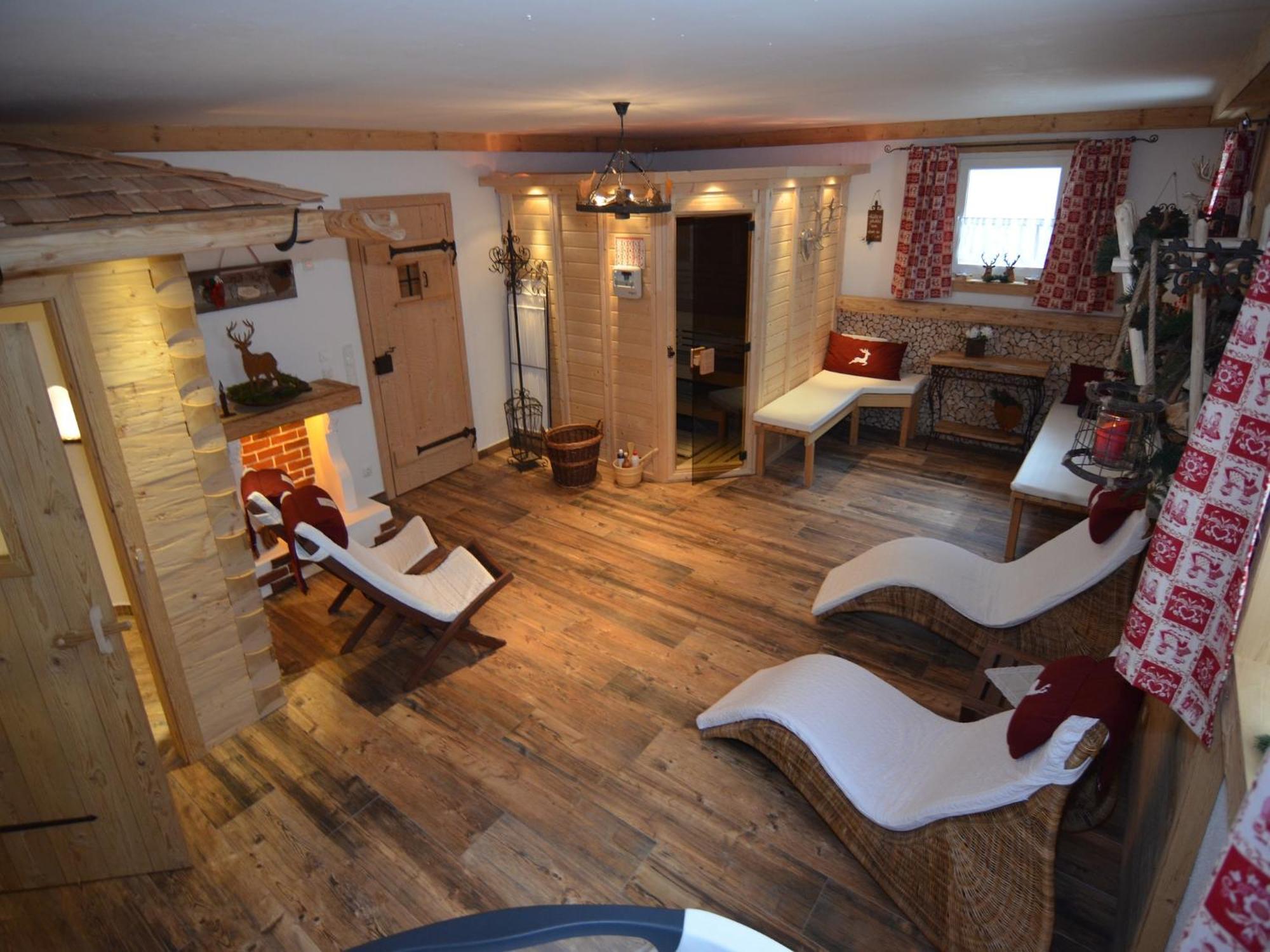 Alluring Holiday Home In Ubersee With Whirlpool ภายนอก รูปภาพ